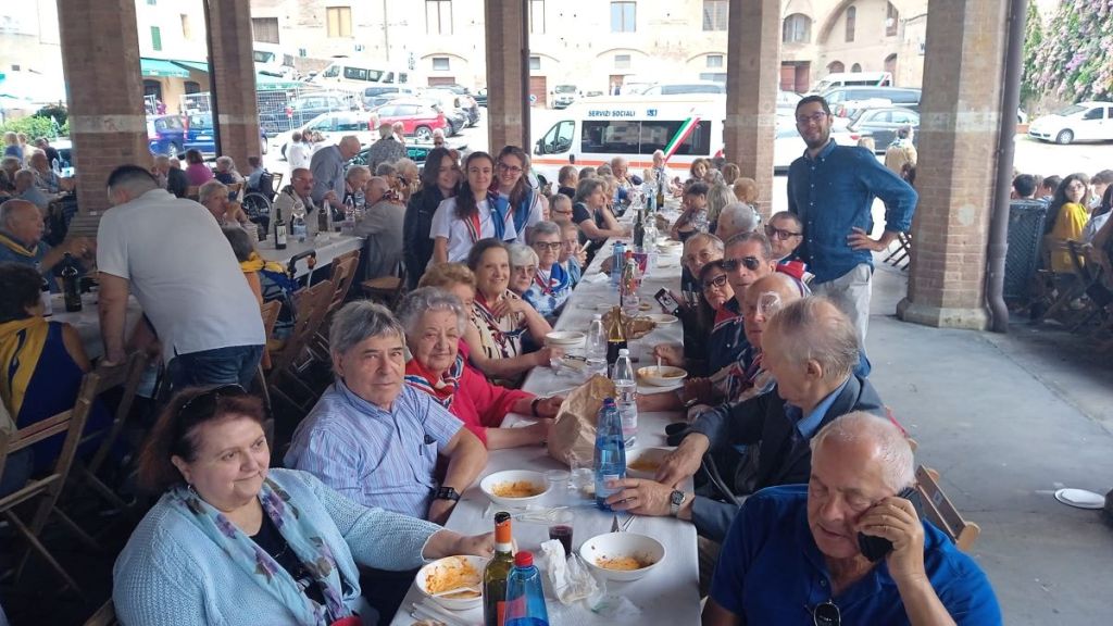 È tempo di tornare “A pranzo co’ nonni”: sabato appuntamento al Tartarugone