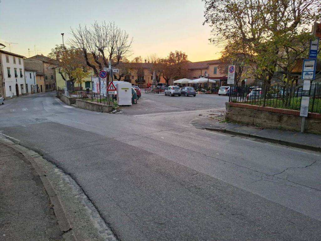 Riqualificazione marciapiedi e strade a Fiano