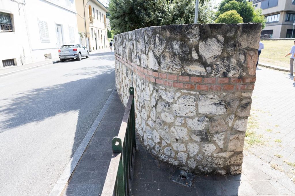 Via libera all’acquisizione di diciotto alloggi a San Miniato