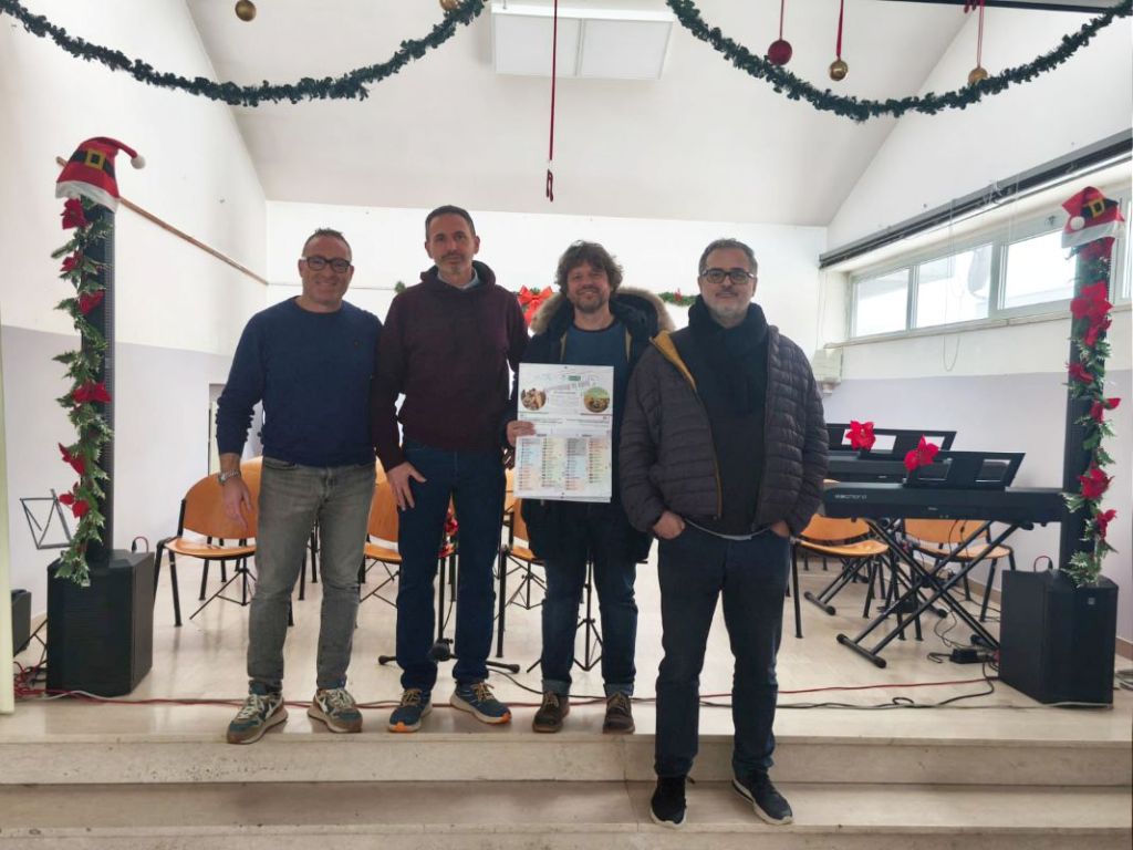 Sinalunga, ‘La Costituzione tra i banchi’, presentato il calendario 2025 realizzato dalla scuola secondaria di primo grado dell’IC ‘J. Lennon’