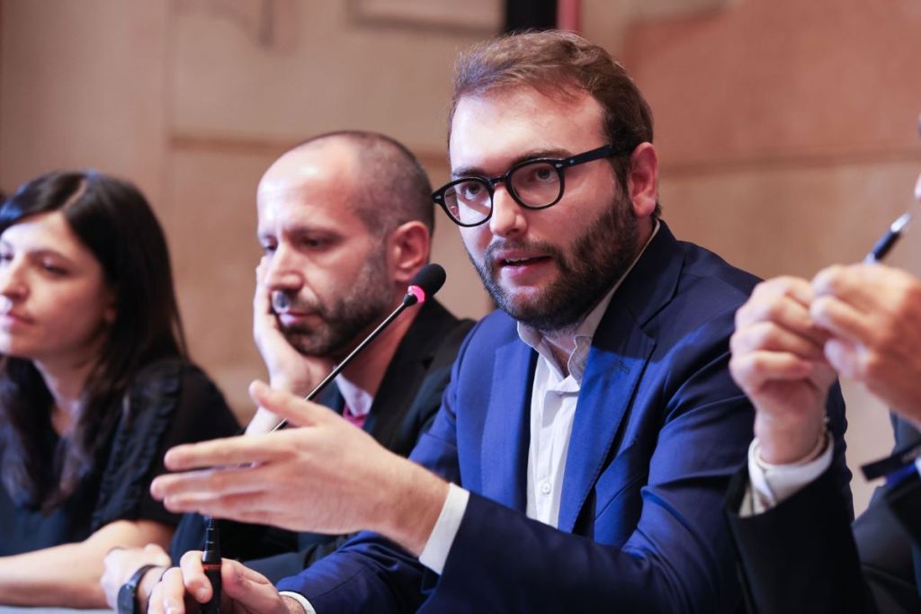 Empoli, bilancio, contributi per il Natale in centro e nelle frazioni