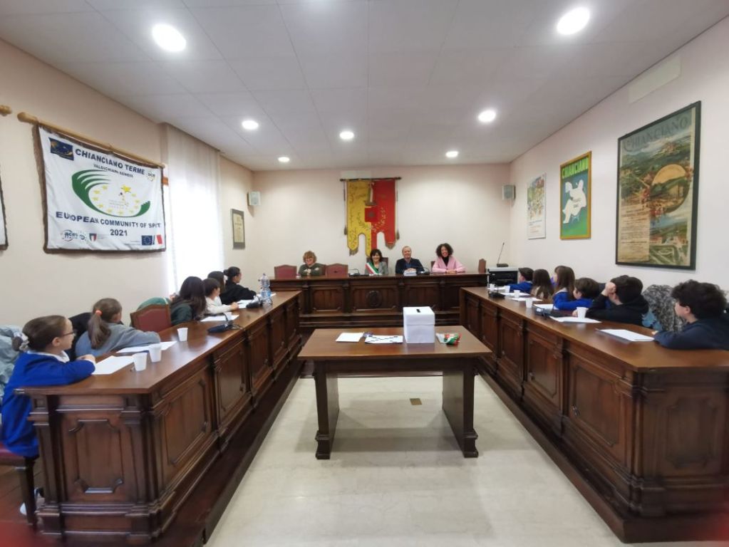 Chianciano, nasce il Consiglio comunale delle ragazze dei ragazzi