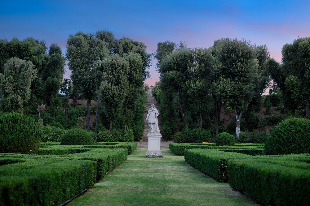 San Quirico d'Orcia, I Colori del Libro. Passeggiata letteraria alla scoperta degli Horti Leonini