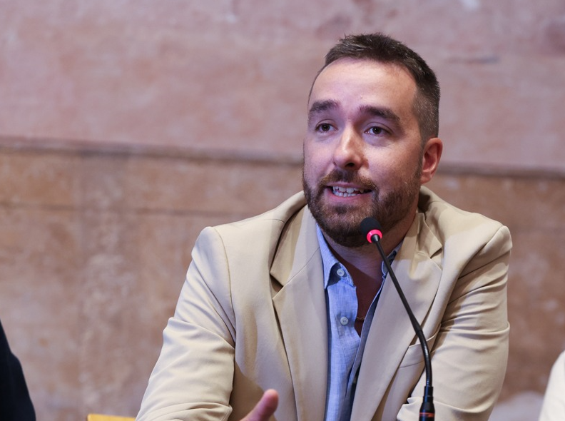 Poggibonsi celebra il Sottobrigadiere della Guardia di Finanza Renato Mecacci