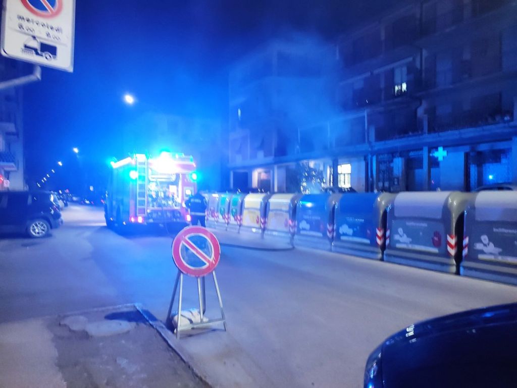 Incendio cassonetti a Poggibonsi, Sei Toscana sporge denuncia