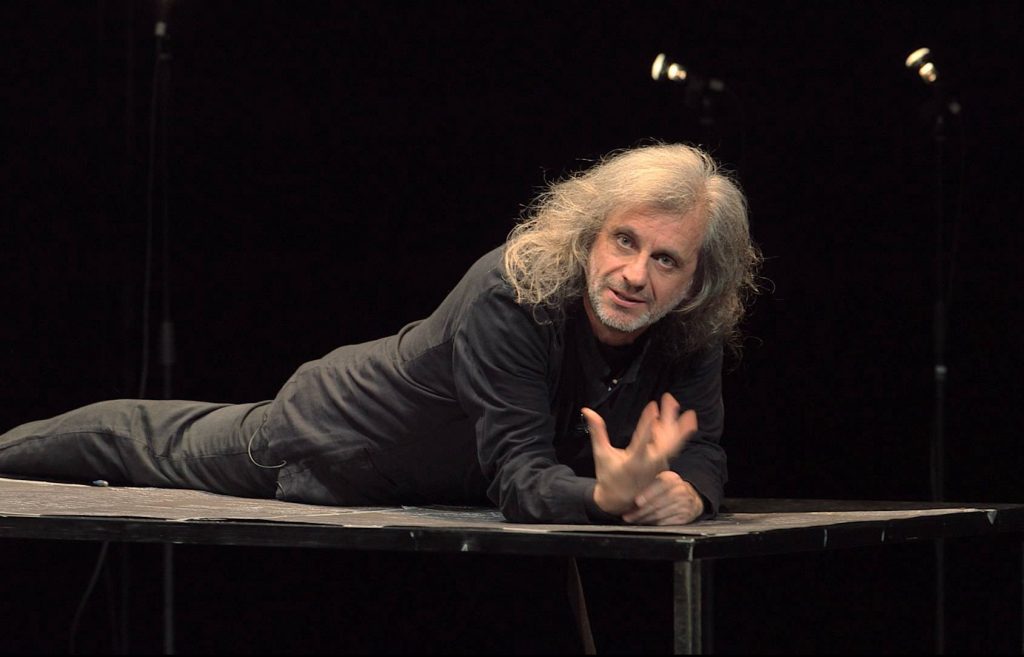 Alessandro Bergonzoni e una magica “Notte celtica” inaugurano il Tignano Festival
