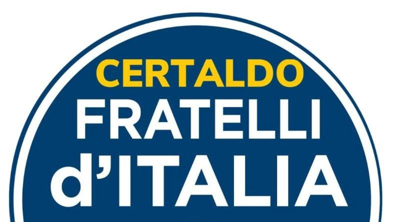 FDI, Piazza della Libertà a Certaldo: un luogo "fantasma" che alimenta degrado e insicurezza