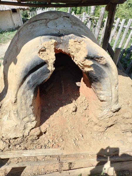 Vandalizzato di nuovo l'Archeodromo di Poggibonsi. Valenti: Basta, me ne vado
