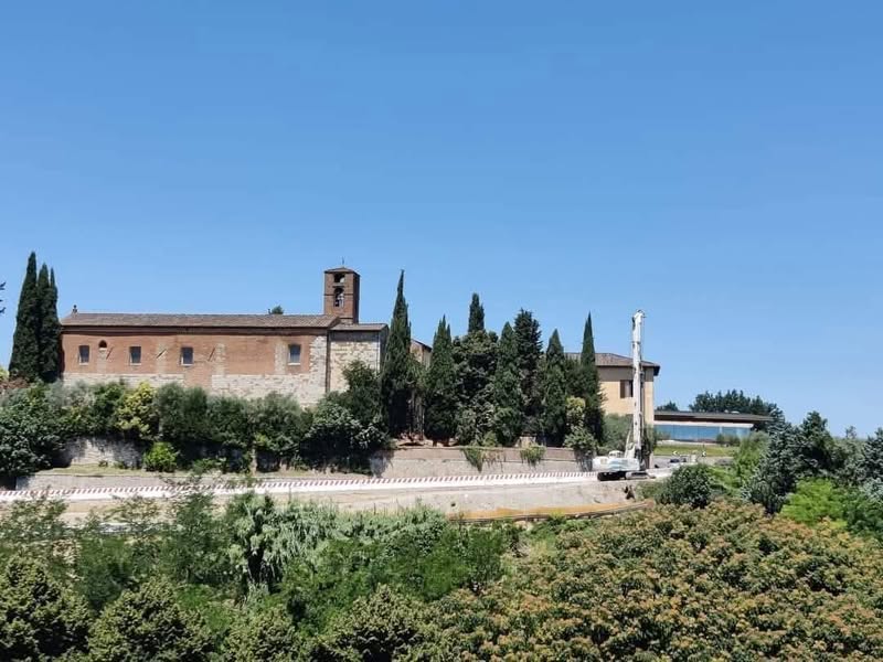 Colle, chiude via Nova
