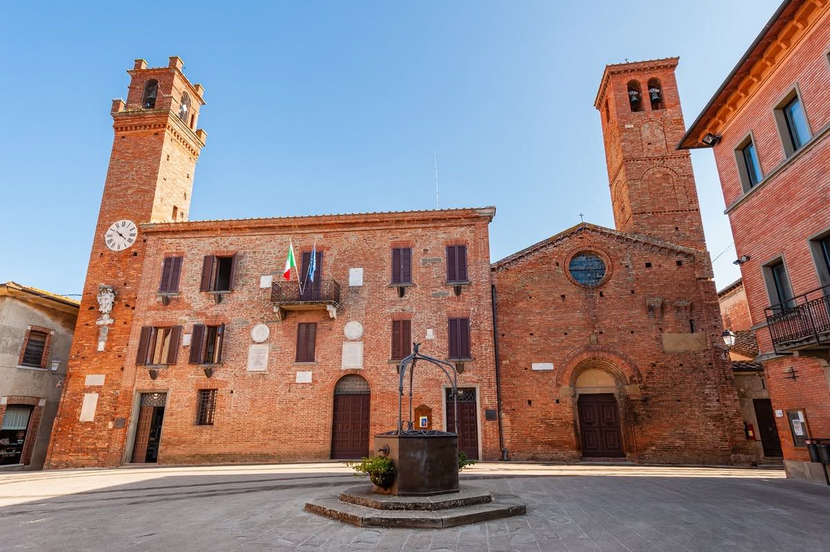 Torrita di Siena, scattano i controlli straordinari: Forze dell'Ordine schierate dopo il Comitato di Sicurezza