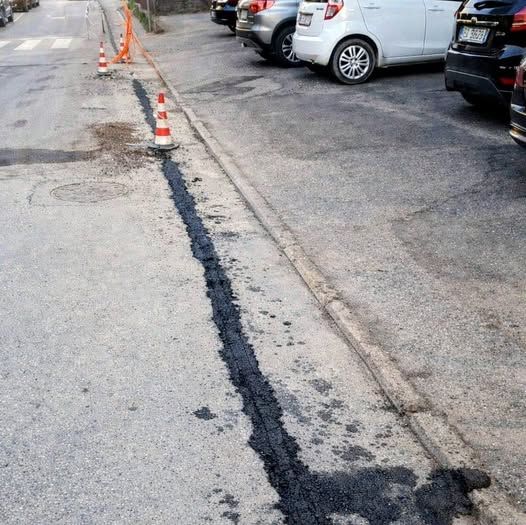 Cavi tranciati e strade al buio: il cantiere della fibra mette in ginocchio l'illuminazione a Colle