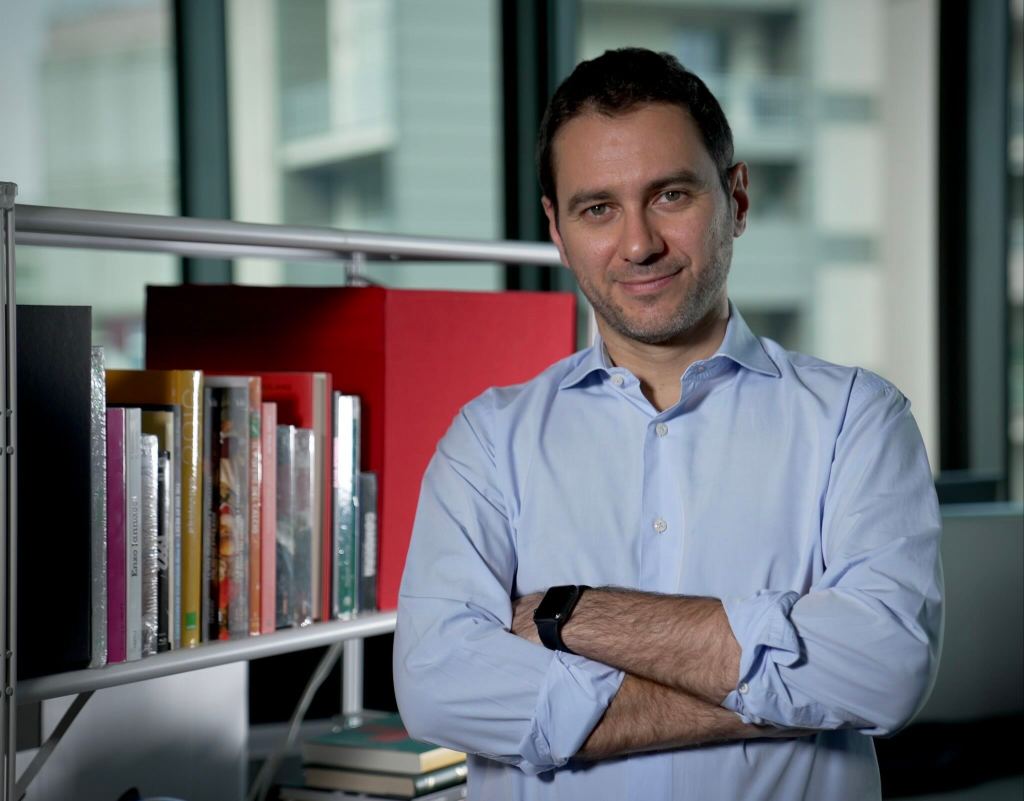 Poggibonsi dei lettori, esordi letterari, autori premiati e il ricordo di Tiziano Terzani