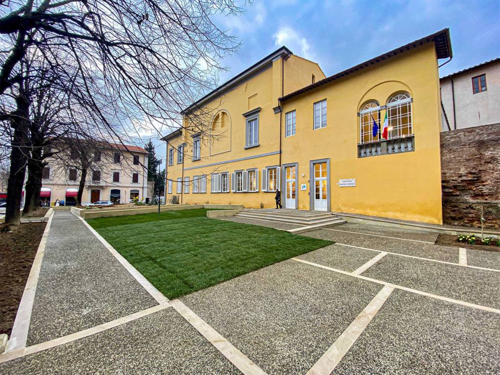 “Empolichescrive” incontra Lorenzo Peruzzi e il suo libro ‘Flora empolese’