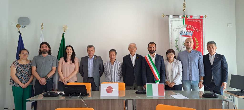 La delegazione giapponese di Kanramachi arriva a Certaldo