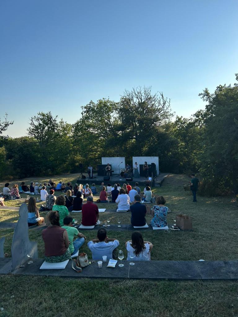 “Grillo bel grillo”: la musica popolare toscana in scena al Parco Sculture