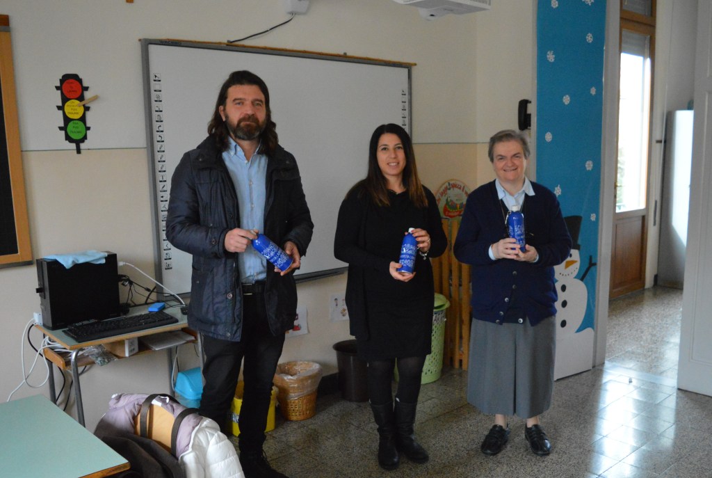 Certaldo,  progetto Acqua Buona, meno plastica nelle scuole