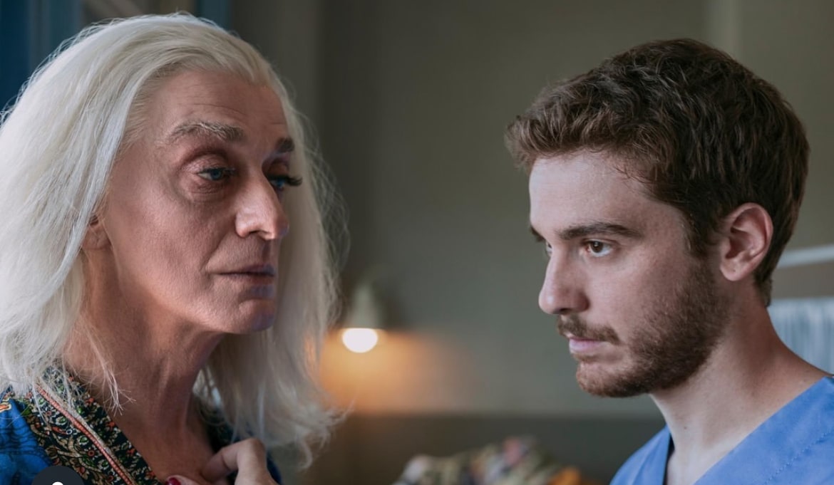 Drusilla Foer è Matilde sul piccolo schermo: l’intensa interpretazione in “Tutto chiede Salvezza”