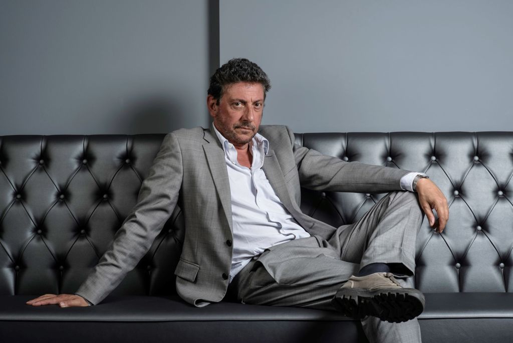 Politeama, rinviato lo spettacolo “Zorro” con Sergio Castellitto