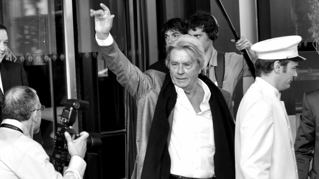 È morto Alain Delon, l’attore aveva 88 anni