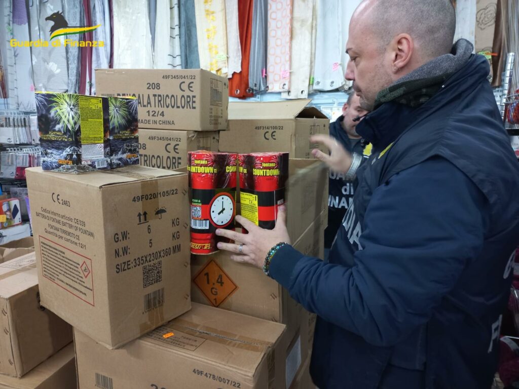 Firenze, vietati i botti di Capodanno, “proteggiamo gli  animali”