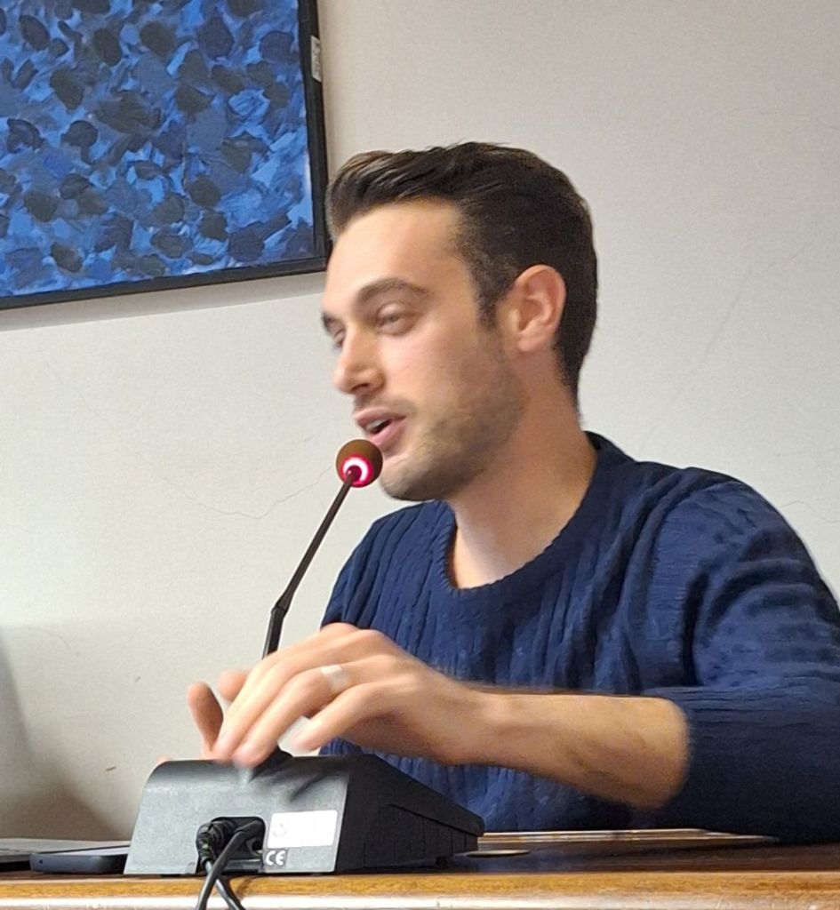 Colle, Pd: ”Sulla nuova biblioteca si procede alla giornata. La sede sarà davvero nella galleria commerciale?”