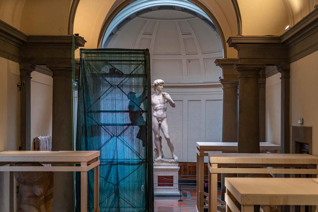 Firenze, il David si illumina