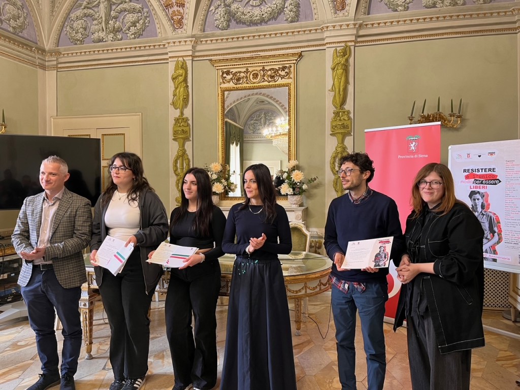 25 Aprile: il manifesto delle celebrazioni provinciali del 2025 realizzato dagli studenti dell’Iss Valdichiana di Chiusi