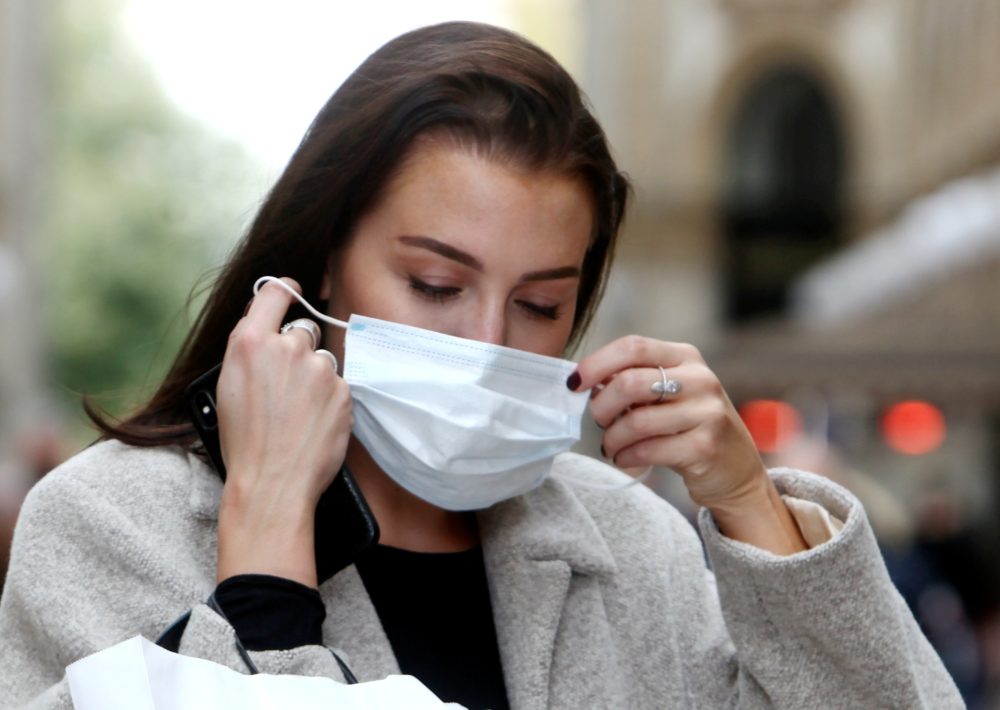 Covid, diminuiscono le restrizioni: date e nuove regole per greenpass mascherine, vaccino e DaD