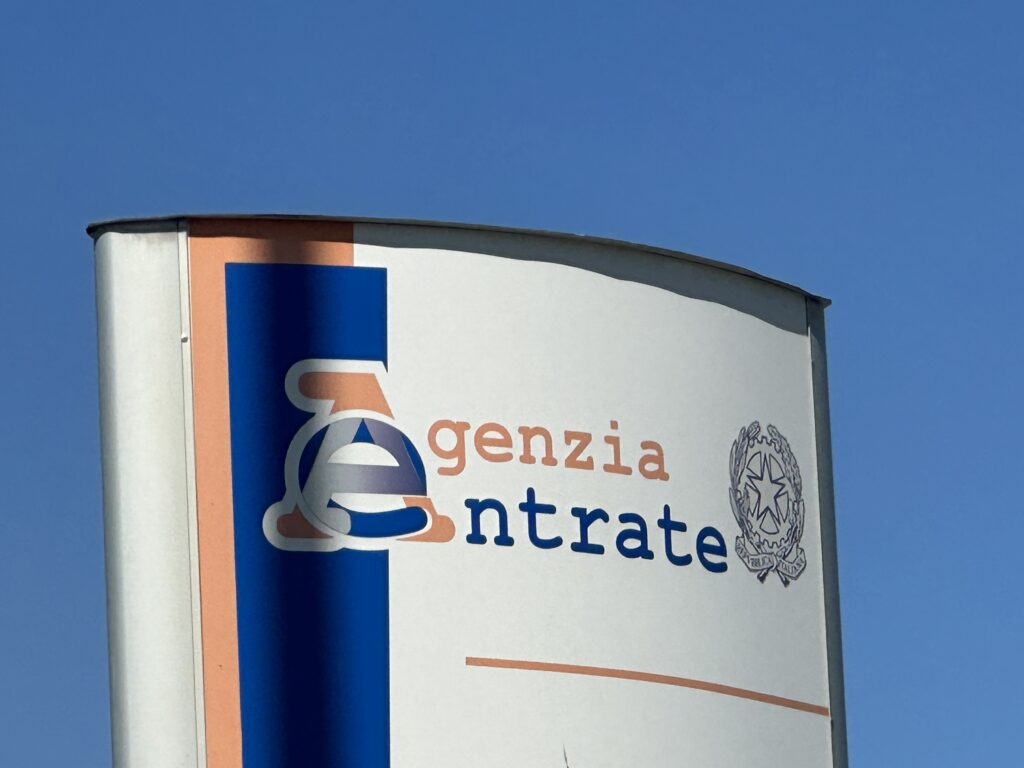 Concorsone all’Agenzia delle Entrate: 2700 posti (a tempo indeterminato)