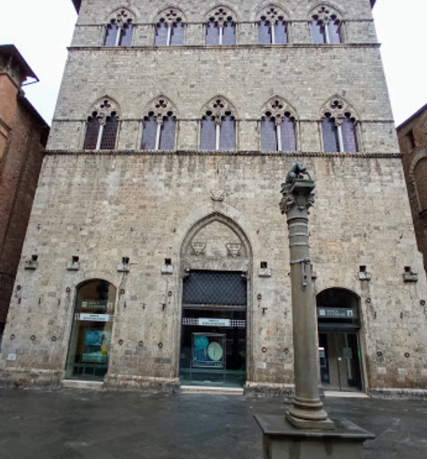 Lastricature, stanziati 500mila euro per il centro storico di Siena
