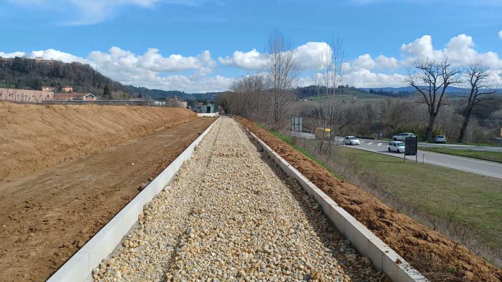 Poggibonsi, in completamento la ciclopedonale Ponte Nuovo-Senese