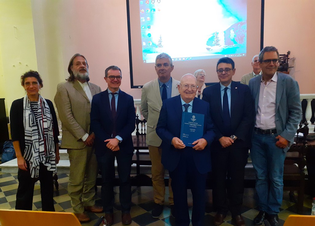 Il dottor Angelo Marino corona il sogno della seconda laurea a 86 anni