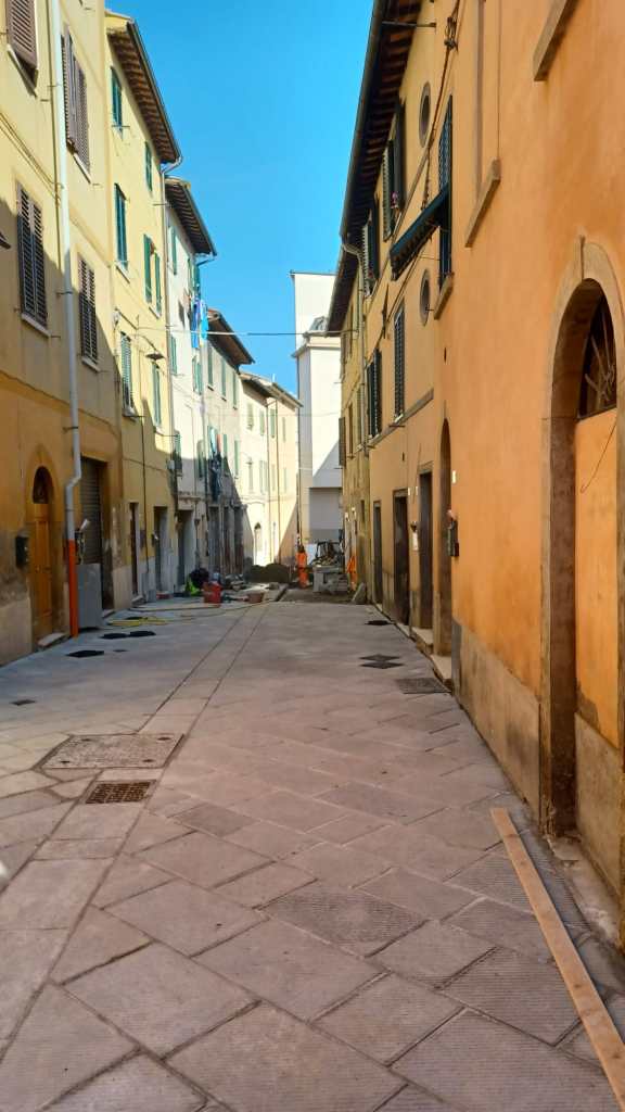Poggibonsi, Gallurì, Frilli, Amendola: rush finale per i lavori in centro