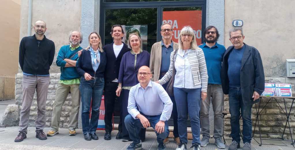 Manifesti di Vannetti Sindaco e delle sue liste in tutta la città