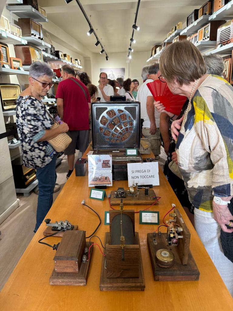 A Tavarnelle Val di Pesa ha aperto il Museo della Radio