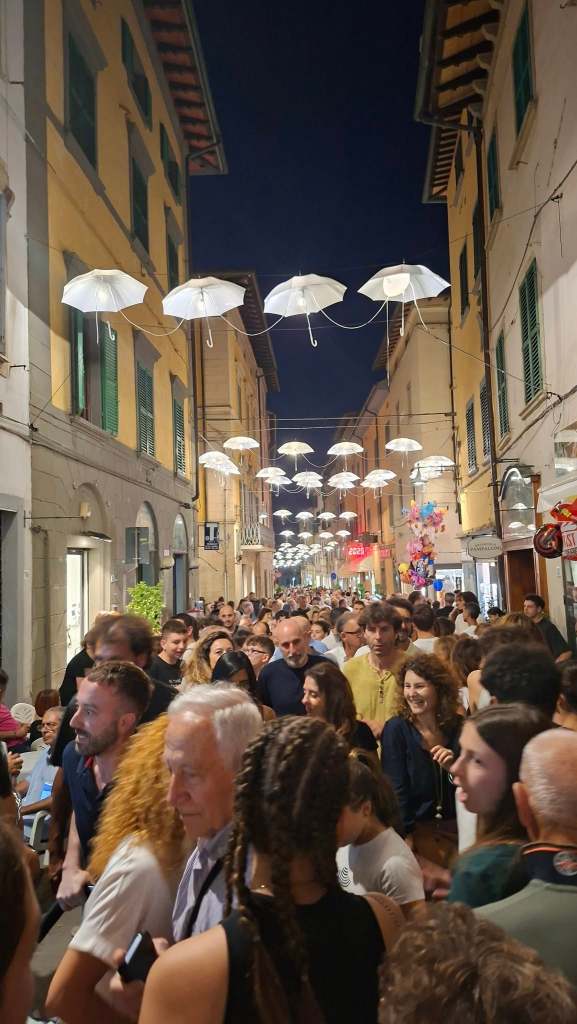 Notte Bianca a Poggibonsi: un grande successo per la nuova formula firmata Viamaestra