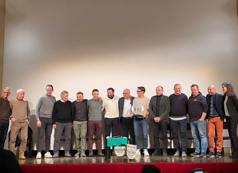 Ciclismo e Tour de France, i protagonisti di ieri e di oggi ieri sera al Ridotto del Teatro