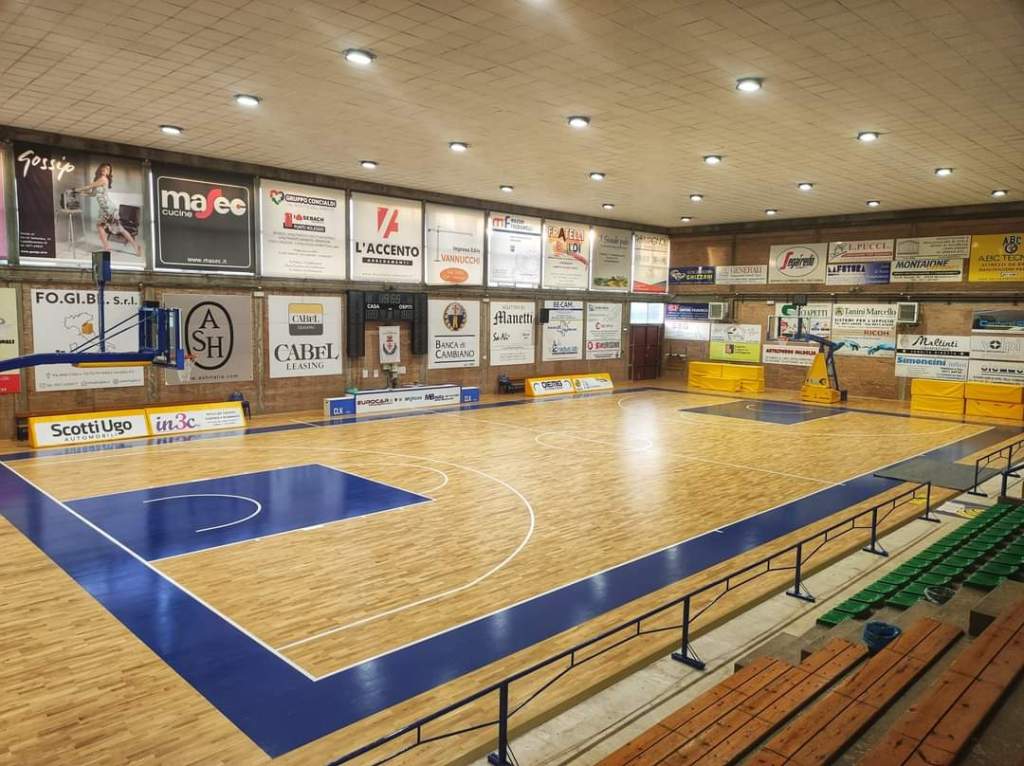 Castelfiorentino, nuovo look per il PalaBetti