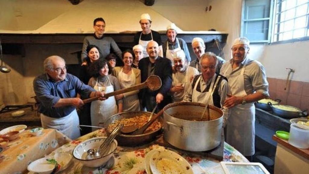 San Donato con il suo antico rituale del Pranzo dei Bifolchi sbarca su Italia 1
