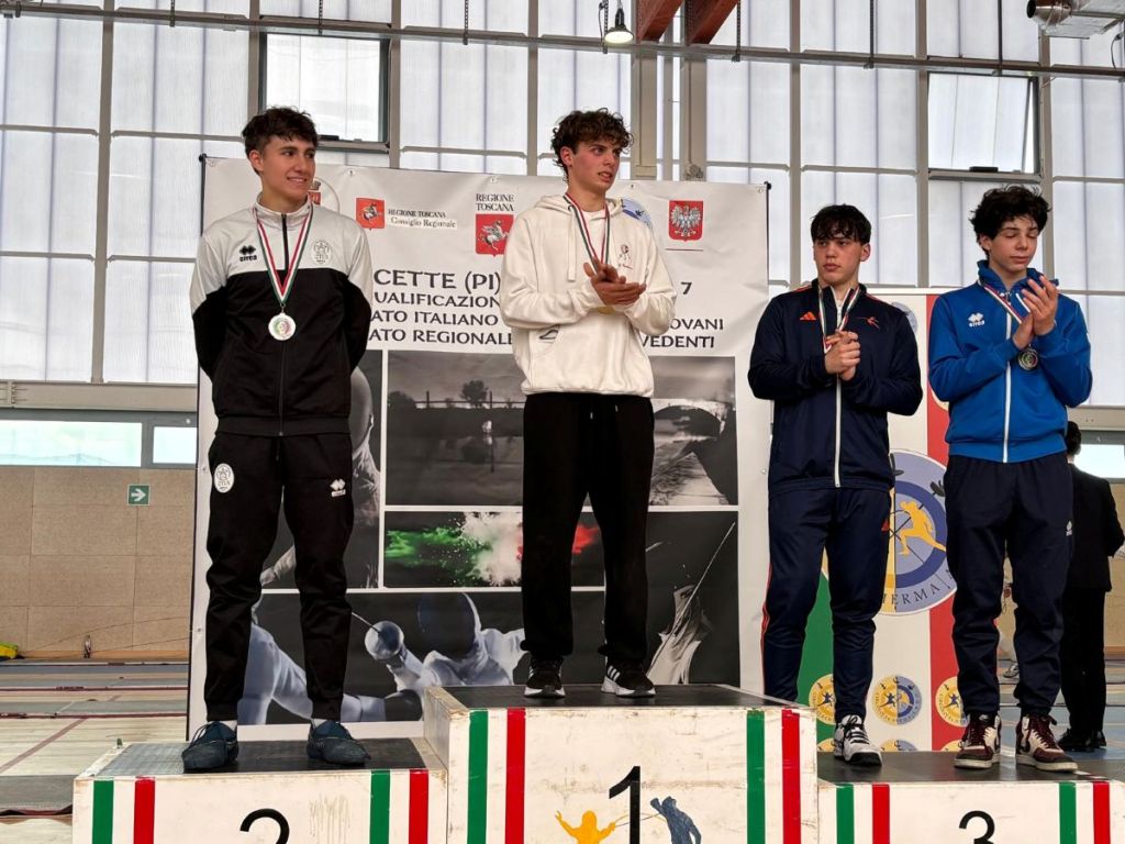 Cus scherma: argento e bronzo nel fioretto ai Campionati Regionali Gold