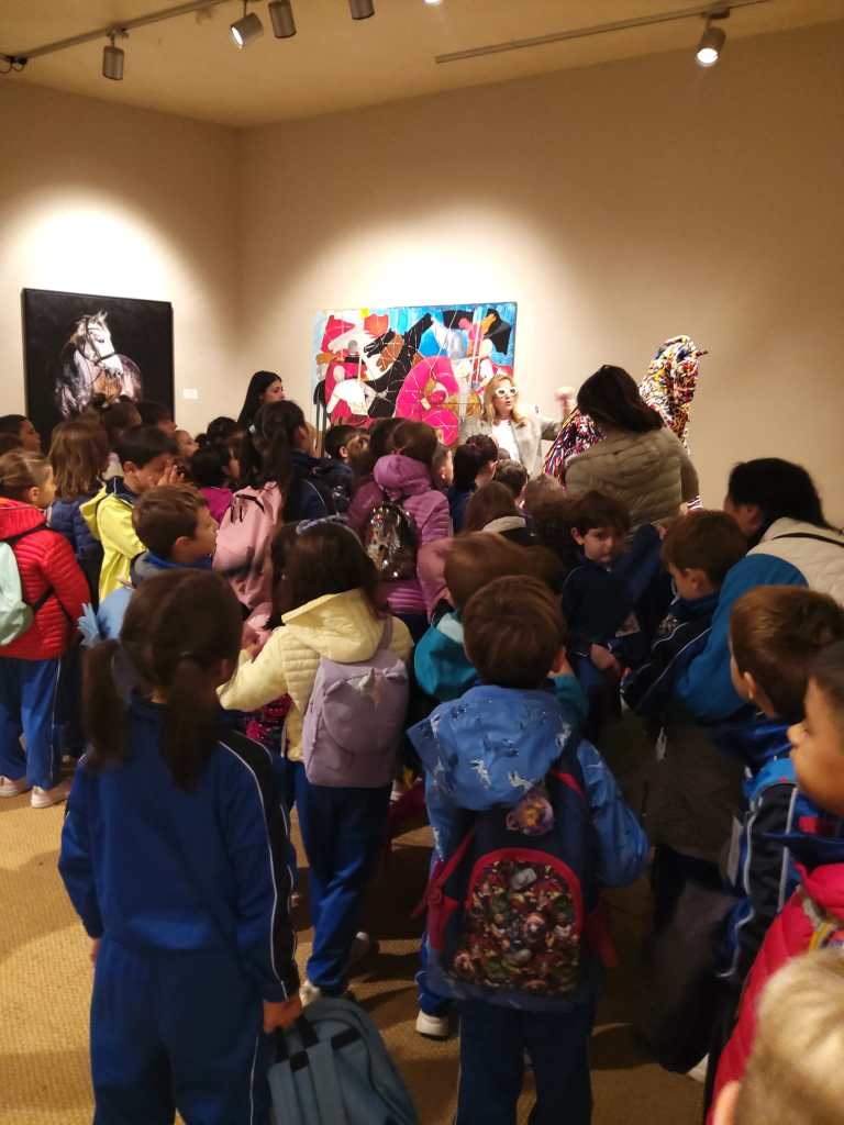 Siena, i bambini della Primaria San Girolamo in visita alla mostra Cavalli d’Autore