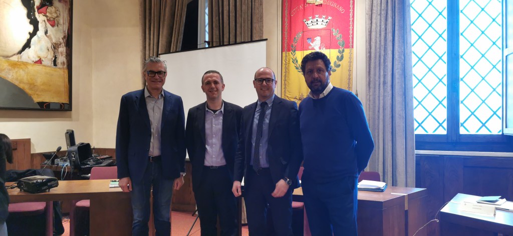 San Gimignano, si completa la riorganizzazione del sistema di raccolta dei rifiuti per una differenziata di qualità