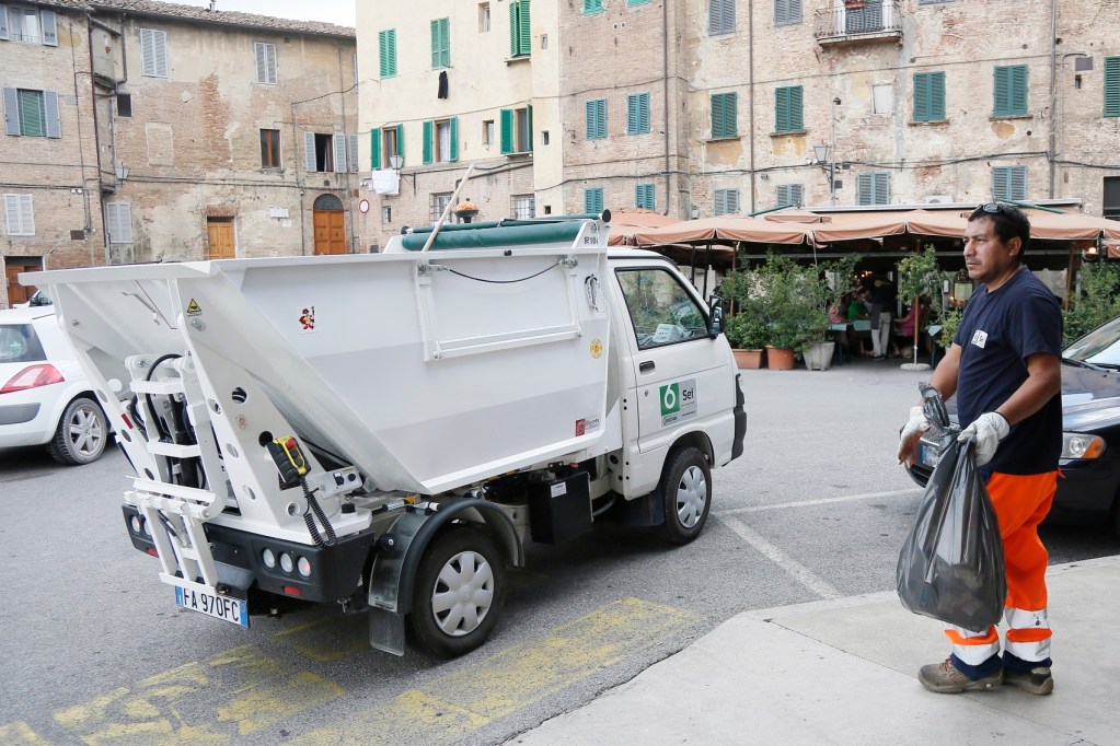 Sei Toscana,  variazioni ai servizi nei comuni della provincia di Siena nelle festività pasquali