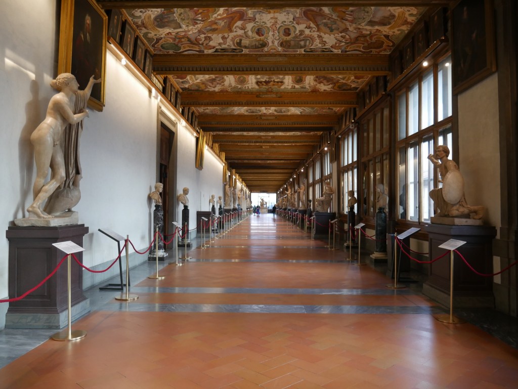 <strong><br>NOTTI AL MUSEO, GLI UFFIZI DI NUOVO “BY NIGHT”</strong>