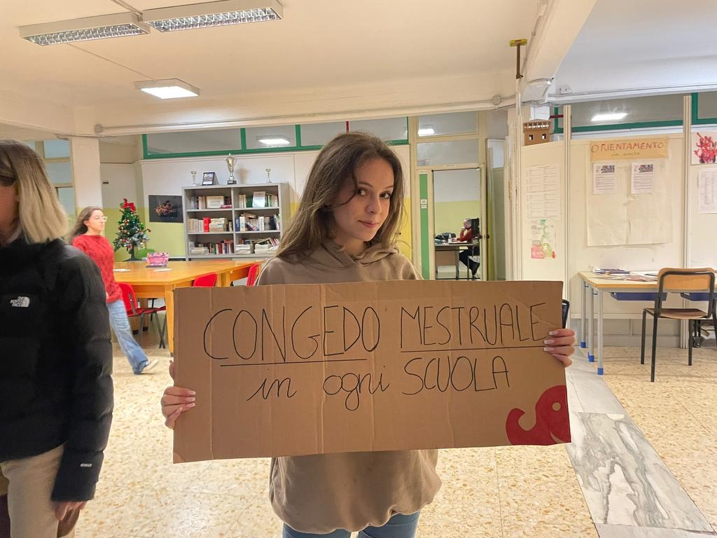 Congedo mestruale: cosa propongono i giovani e in quali Stati già esiste