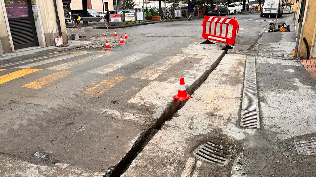 Certaldo: i lavori non vanno come previsto e il Comune blocca il cantiere