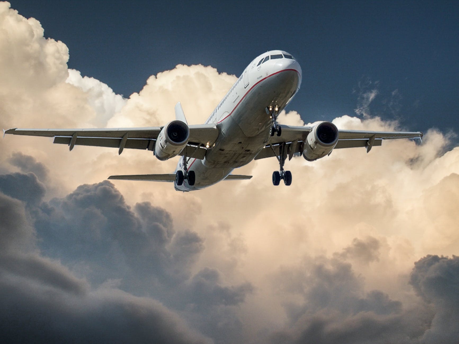 Caos bagagli, fino a 1.300 euro di rimborso da Alitalia