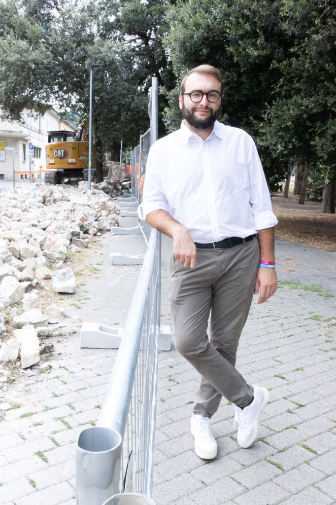 Empoli, Parco Mariambini, proseguono i lavori con l'abbattimento del muro