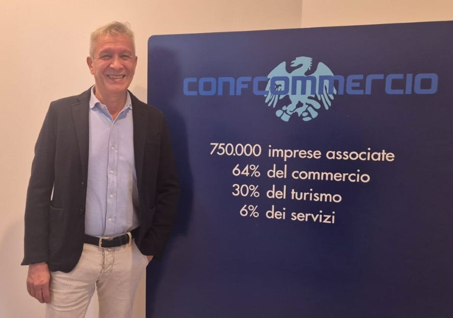 Confcommercio Poggibonsi rinnova il vertice: Mario Volterrani lascia ad Andrea Bianchi