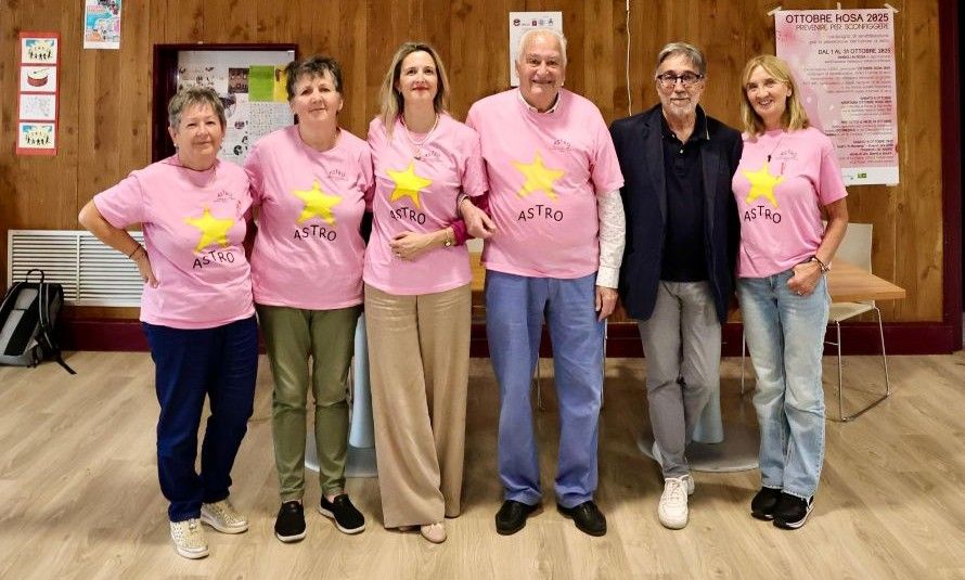 “Ottobre Rosa 2025”, serata di beneficenza alla sala teatro Il Momento: in scena lo spettacolo ‘Fabrizio De André’